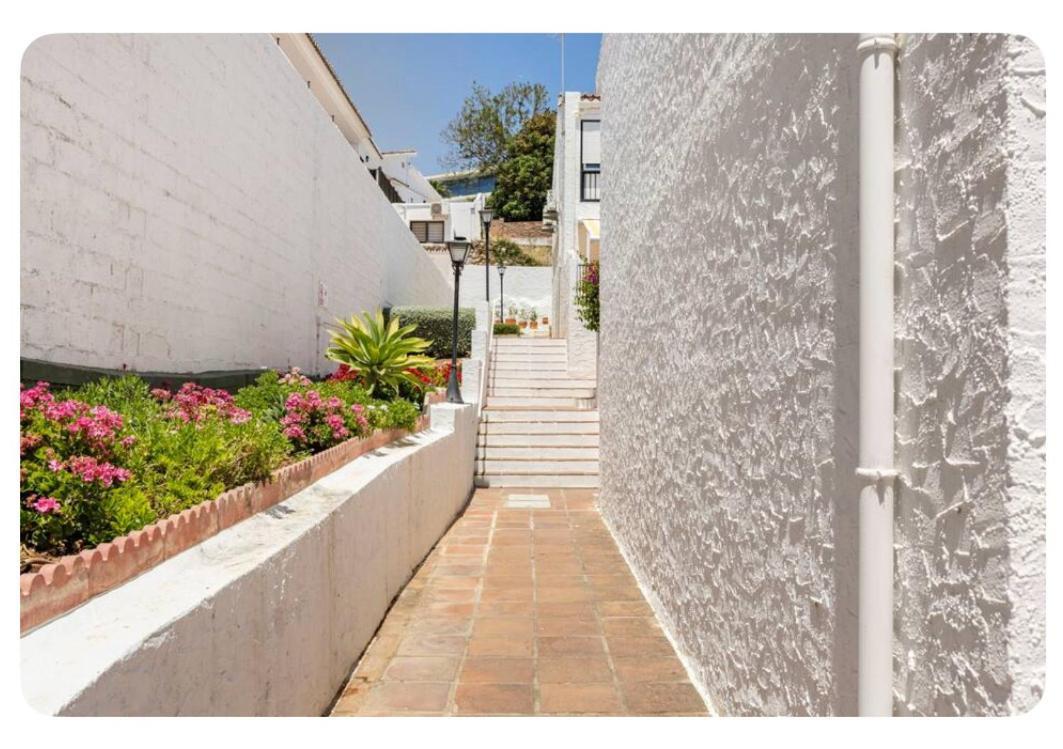 La Casa En La Carihuela Playa A 4 Minutos A Pie Villa Torremolinos Dış mekan fotoğraf